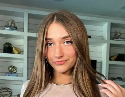 skylar mae nude pics|Skylar Mae Nude Photos & Videos